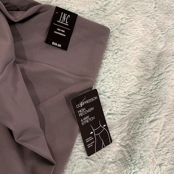 INC compression leggings - Picture 2 of 2